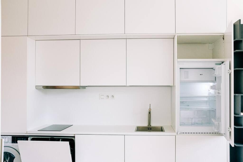 New Studio In Quiet Part Of The City Center 브라티슬라바 외부 사진