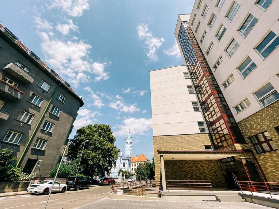 New Studio In Quiet Part Of The City Center 브라티슬라바 외부 사진